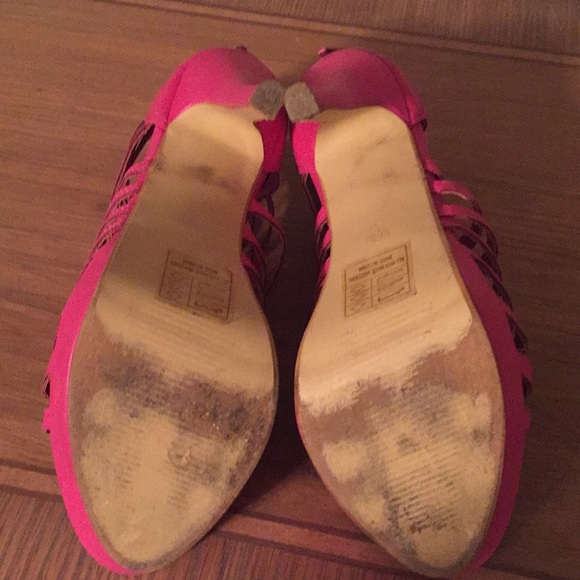 Pink heels - Picture 5 of 5